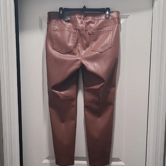 Torrid Perfect Skinny Faux Leather High-Rise Pants And Top 2 Piece Set - Picture 5 of 9